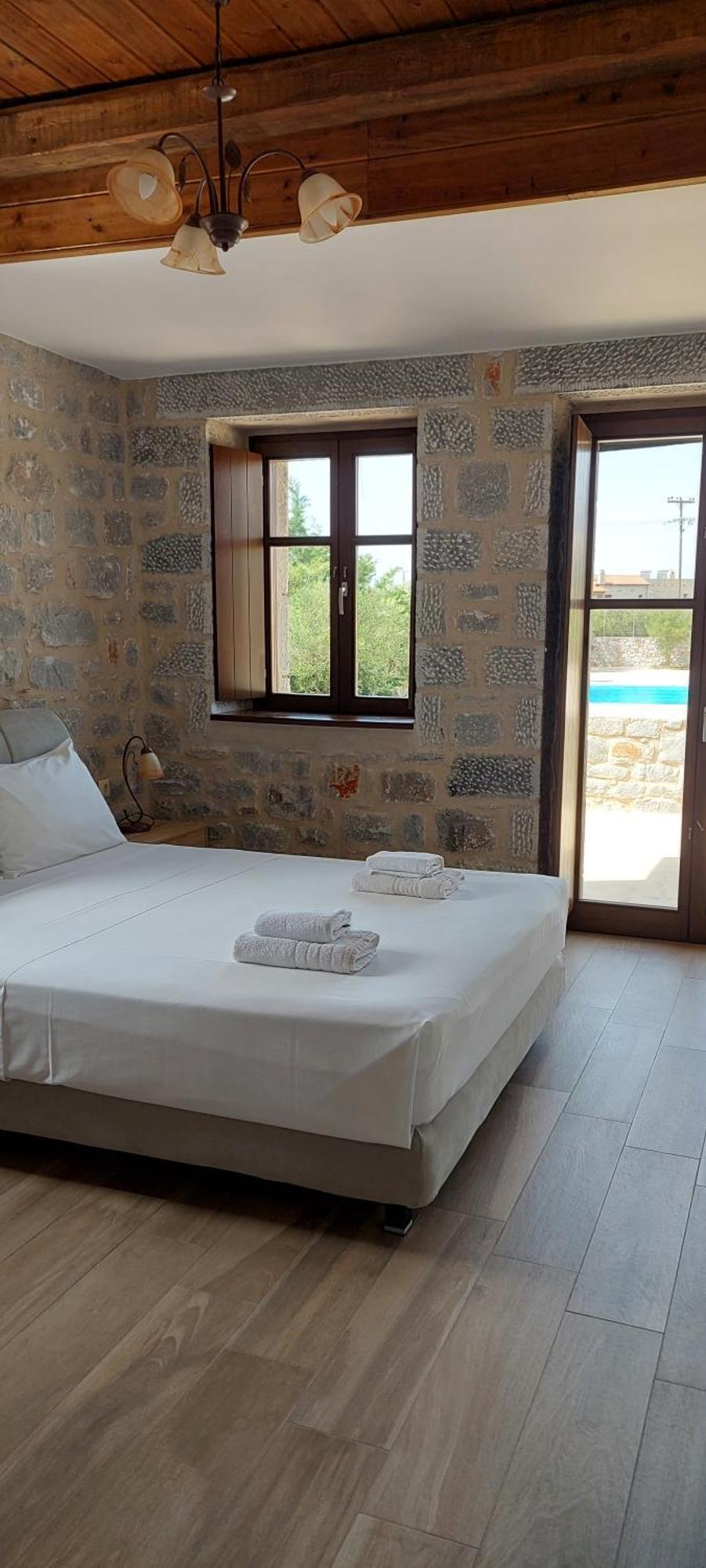 Koukouri Suites Areopoli Exteriör bild