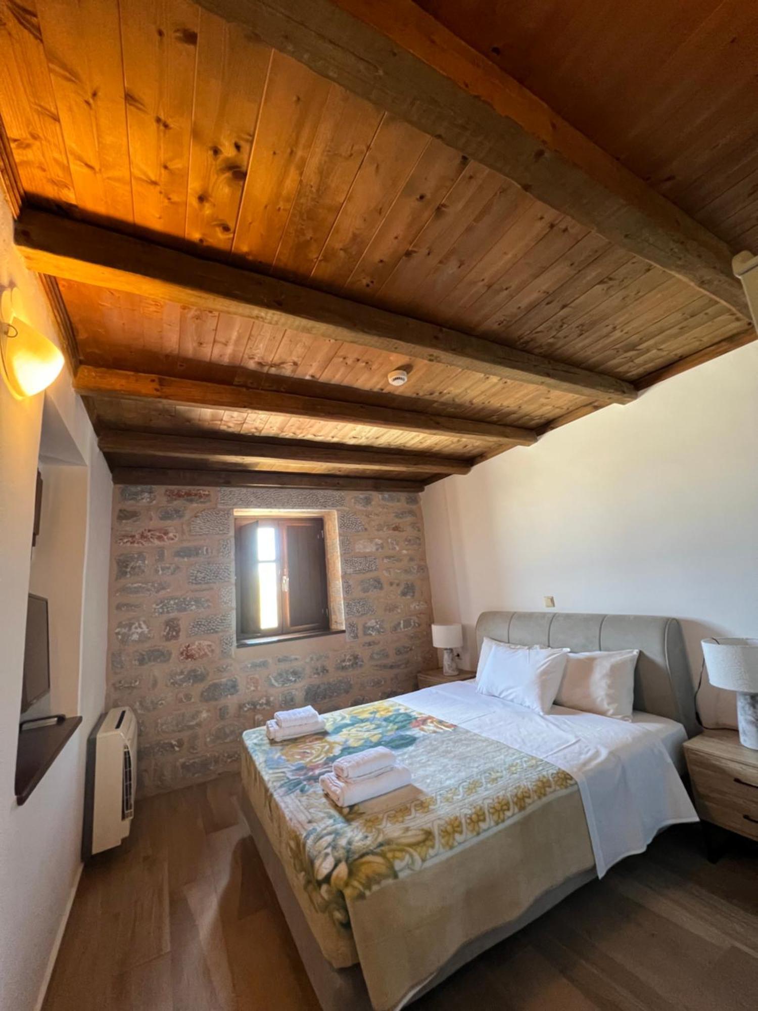 Koukouri Suites Areopoli Exteriör bild