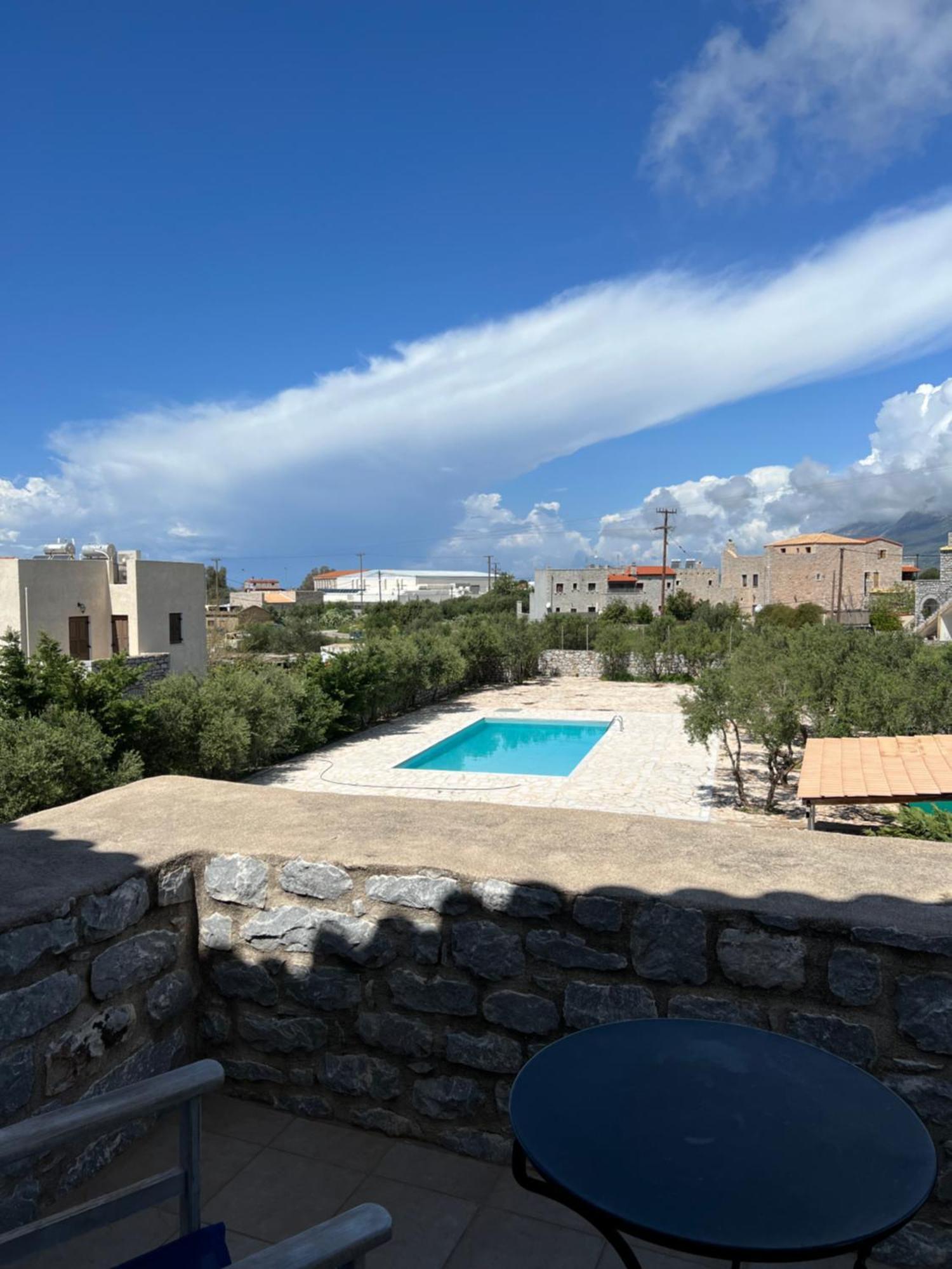 Koukouri Suites Areopoli Exteriör bild